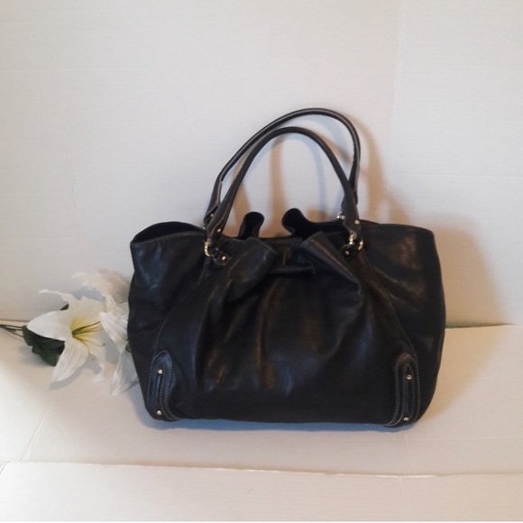Cole Haan Handbags - FLASH Sale! Cole Haan Black Leather Shoulder Bag